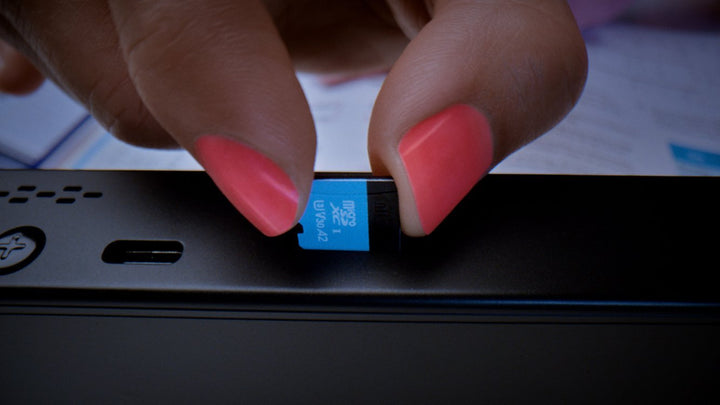 Lenovo Legion Go - handheld gaming - 16GB RAM - 1 TB SSD & 512 GB - AMD Ryzen™ Z1 - 8.8" QHD (2560 x 1600), IPS, - Part Number 83E10000US - 83E1001YUS